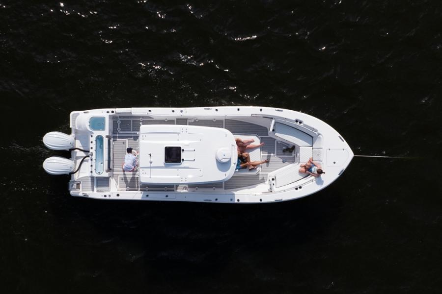 2026 Sea Fox 328 Commander