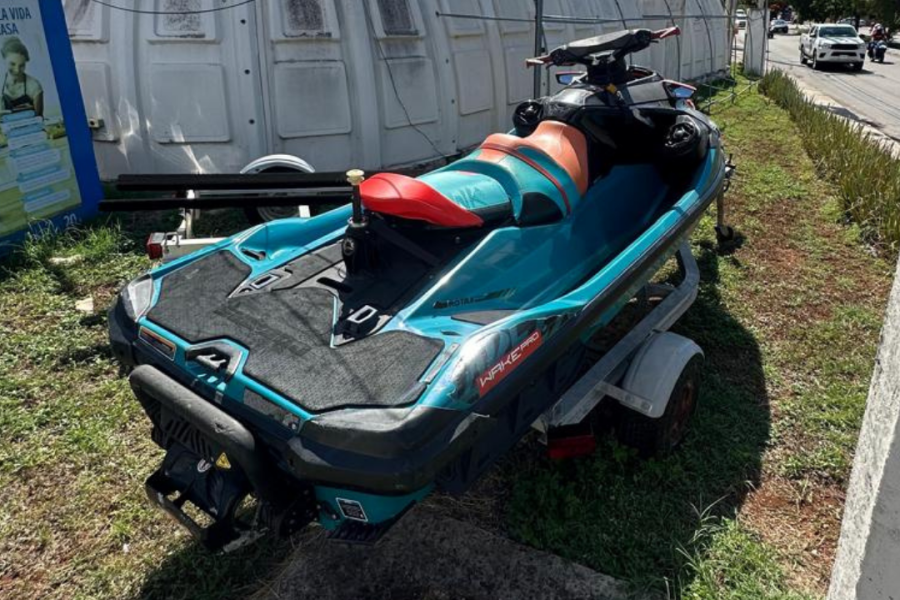 Sea Doo Wake 230