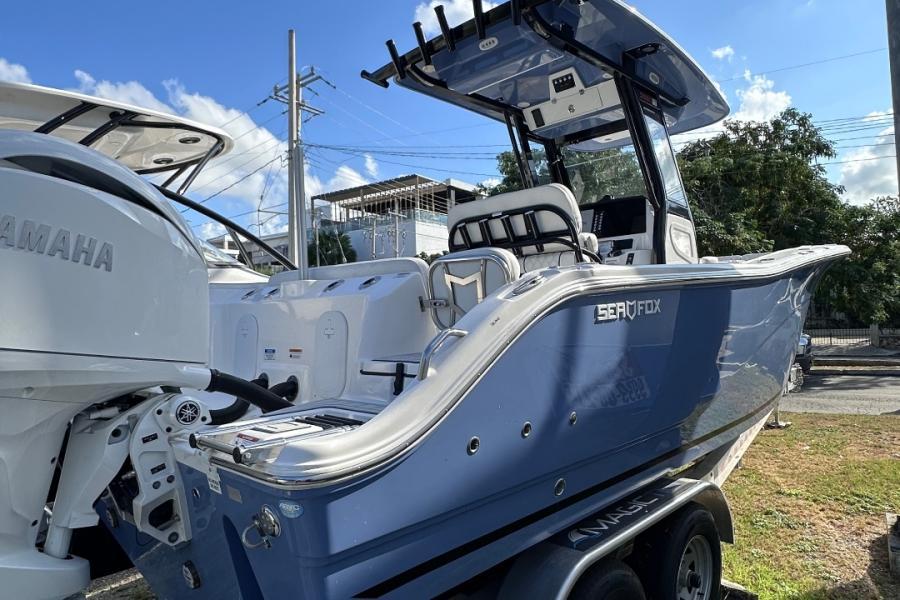 2026 Sea Fox 268 Commander